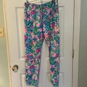 Lilly Pulitzer Emora Knit Pant Mandevilla Baby Paradise Petals   M  EUC